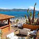 La 3*