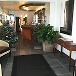 La Hotel 3*