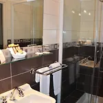 La Hotel 3*