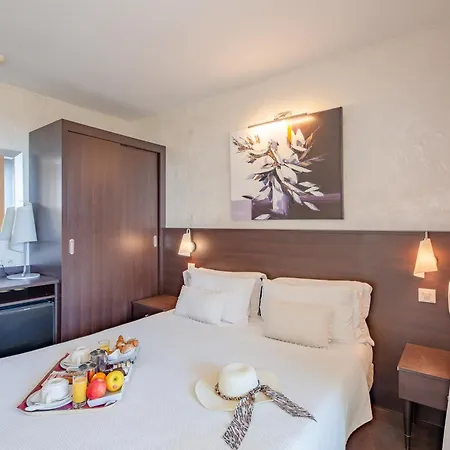 Hotell La