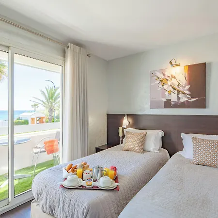 Hotel La 3*